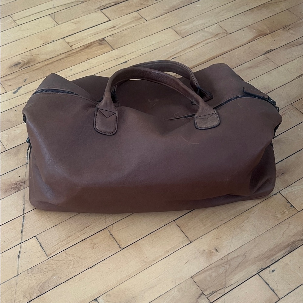 Elegant Brown Leather Duffel Bag for Men